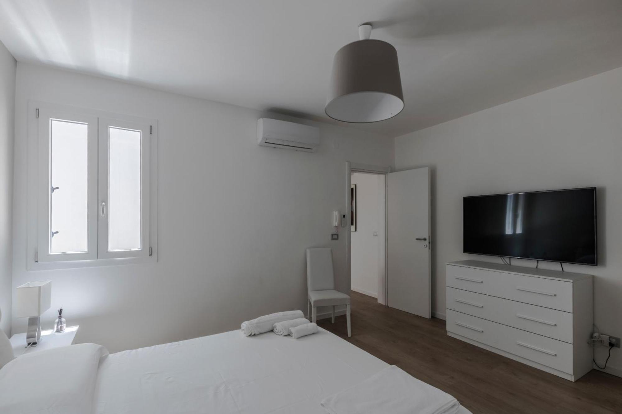 Nettuno Apartment กัลลีโปลี ภายนอก รูปภาพ